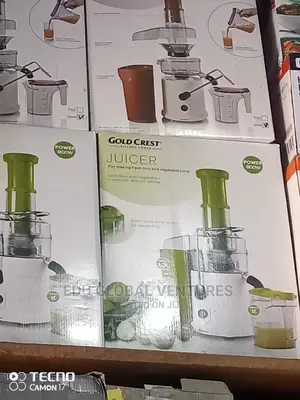 Gold Crest Juice Extractor 800watts. 1litres Juice Cup.