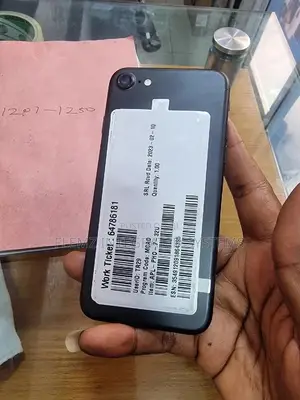 Apple iPhone 7 32 GB Black