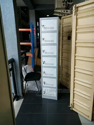 Single 7 Doors Metal Workers Lockers