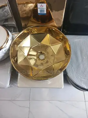 Gold Executive Countertop Basin