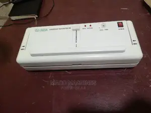 Vacuum Sealing Machine for Product Packaging