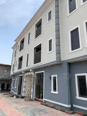 2bdrm Block of Flats in Aco, Sabon Lugbe for rent