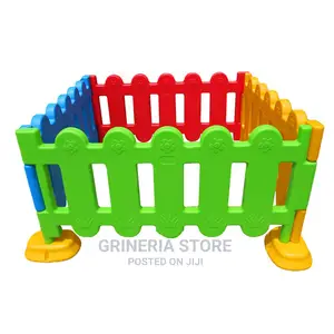 Kids Demarcate Fence