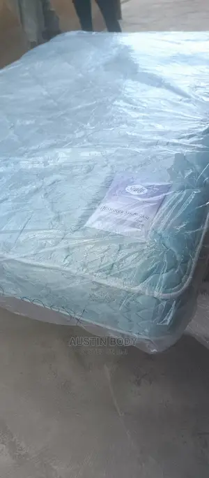 4.5by6 USA Hybrid Spring Mattress
