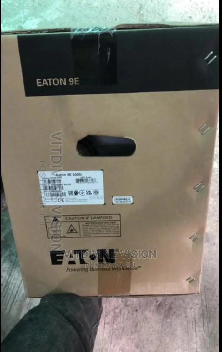 Eaton 3kva UPS Online