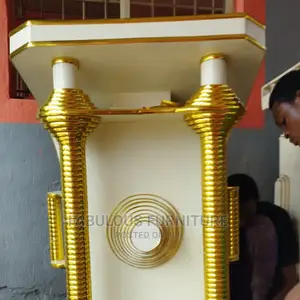 High Quality Golden Color Church Pulpit