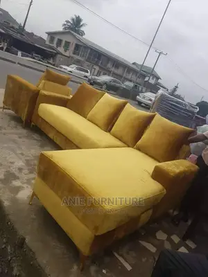 L Shaped Chair at Affordable Price