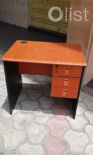 Executive Office Table 3fit