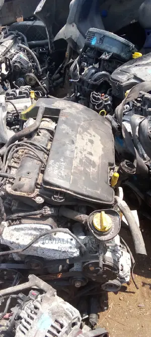Engine and Underneath for Renault,Bus and Car