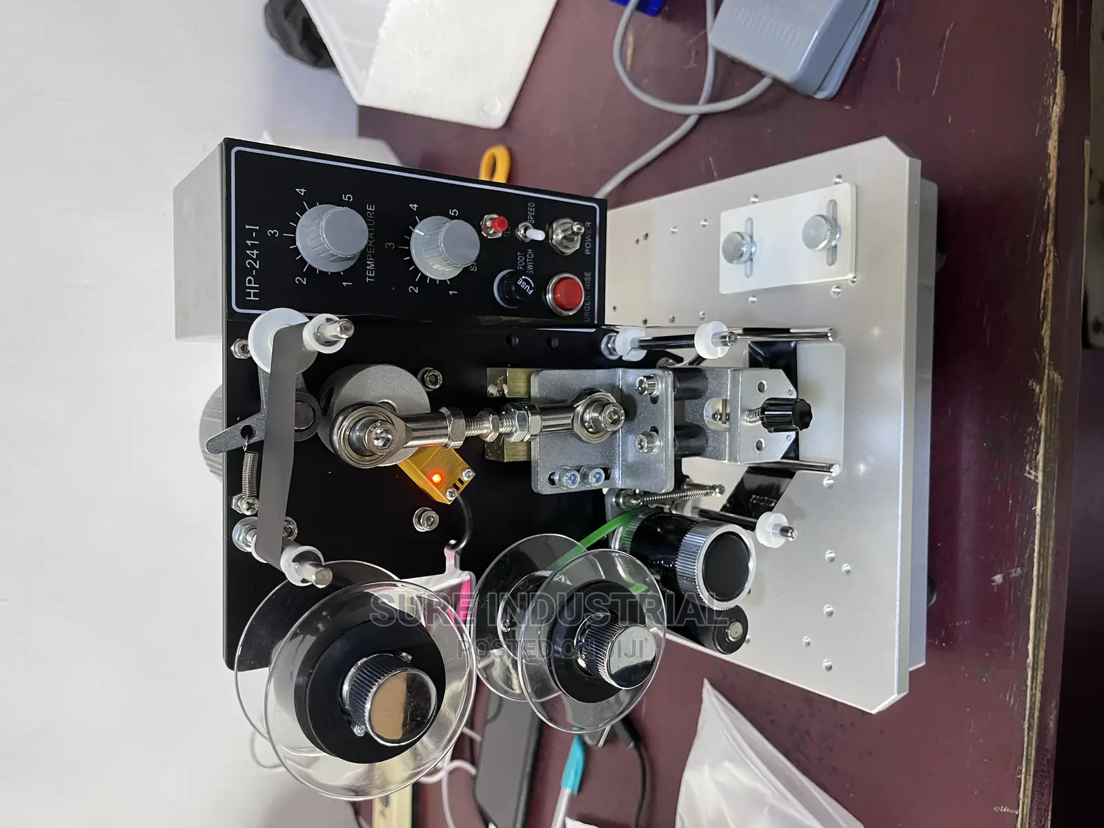 Date Coding Machine and Batch Code Printing Machine