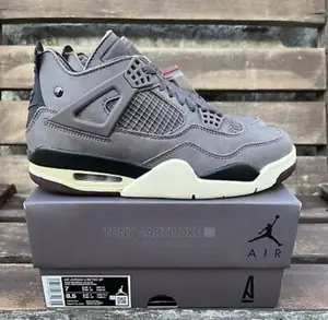 Ma Maniére X Air Jordan 4 Retro ”Violet Ore