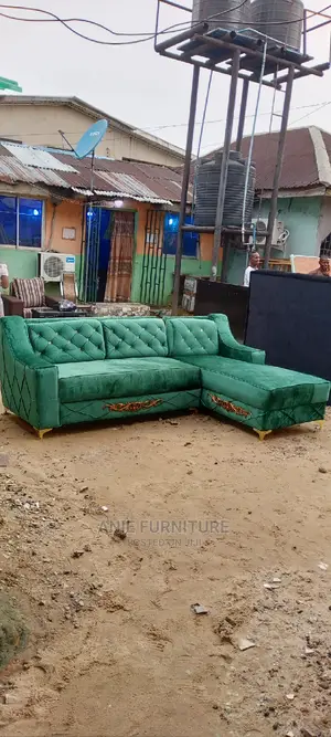L Shaped Chair at Affordable Price