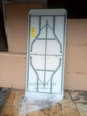 6 Feet Rectangular Plastic Table