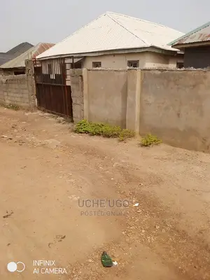 A 4 Rooms Selcon Bungalow for Sale ,All Round Fenced/Gate