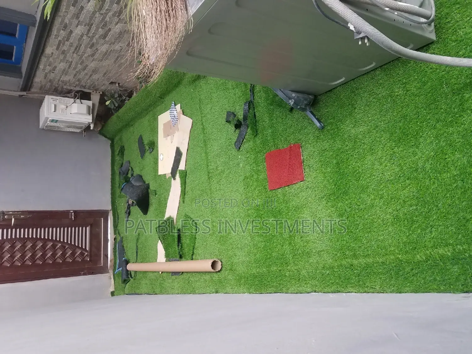 Artificial Grass Carpet, #7000 Per Sqm.