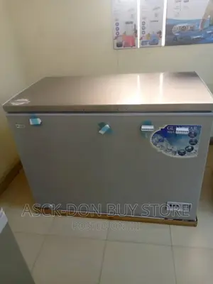 Glamstar 255liters Giant Freezer, Power To Retain Ice 5days