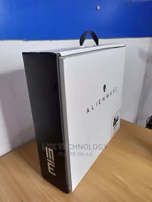 Laptop Dell Alienware M15 16GB Intel Core I7 SSD 1T