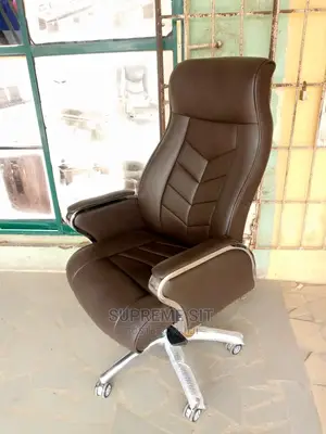Executive Office Chair