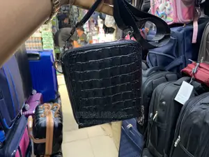 Small Size Quality Leather Side Bag