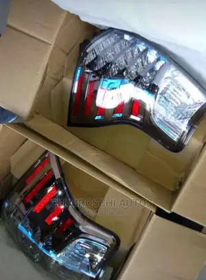 High Quality Certified Complete White Rear Light Lexus GX460