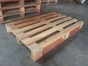 Standard Storage Wooden Pallets