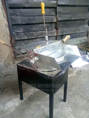 Gas Manual Popcorn Machine 2