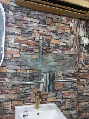 Glass Wall Hung Basin