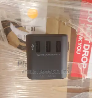 Universal Adpter With 3usb and 2type C Pots 35watts