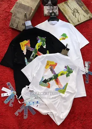 Original OFF-WHITE T-Shirts Available in Store