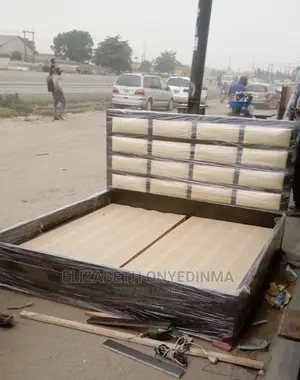 6ft by 6ft Padded Bedframe