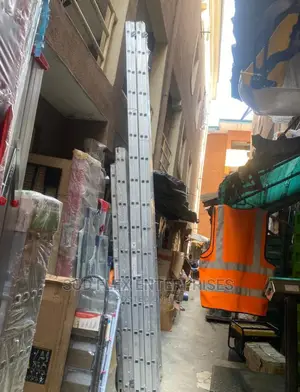 32 Step Aluminum Ladder