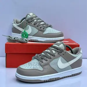 Original NIKE SB DUNK Low Bone Beige Available in Store