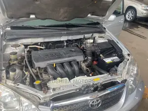 Toyota Corolla 1.6 VVT-i 2006 Silver