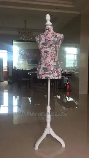 Fully Pinnable Size 8 Imported Dressform Stand