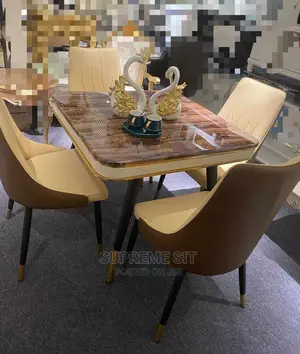 Classic Foreign Marble Dining Set With 4 Chairs