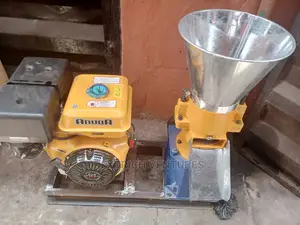 Animal Feeds Pelletizer Machines