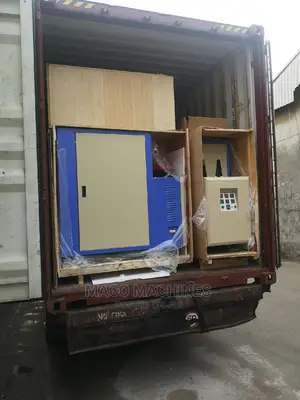 Semi Automatic Pet Bottle Blowing Machine