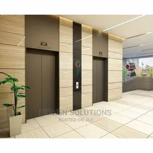 Hotel Elevator for Family