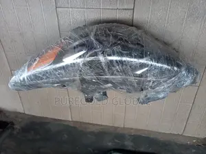 Kia Stinger Headlamp Available