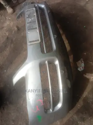Front Bumper Tourage 2005