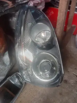 Headlight Jetta 5 2005 Charger Type