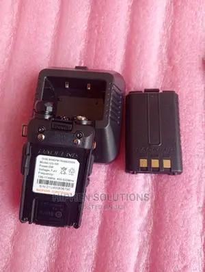 BAOFENG Portable Handheld Walkie Talkie Radio