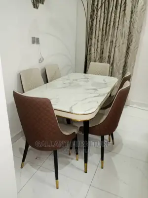 Quality Marble Top Dining Table Set With Four Seater