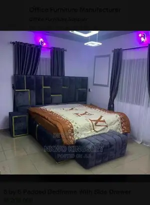 Quality 4.5 X 6ft High Back Rest Padded Bedframe.