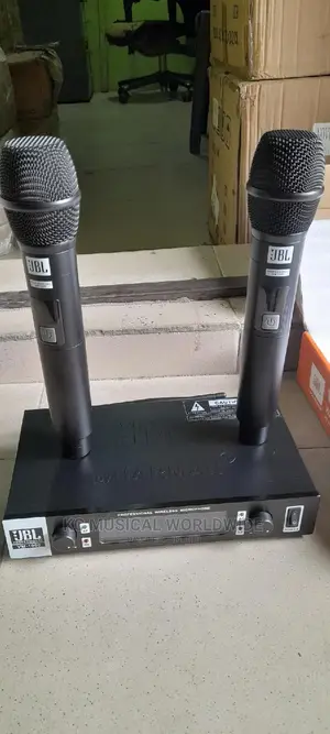 JBL Professional Wireless Microphone Vm1000