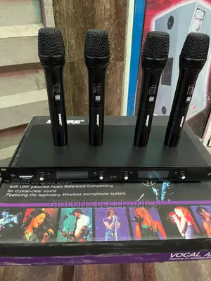 Shure 4 in 1 Wireless Microphone BLX 9500