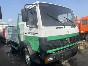 Mercedes-Benz 814 6 Cylinder
