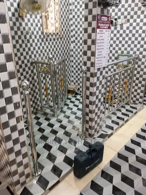 Vertical Stainless Design