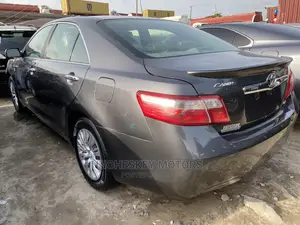 Toyota Camry 2009 Gray