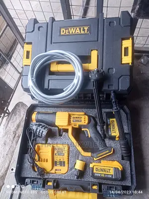 Dewalt Cordless Pressure Washer 118volts